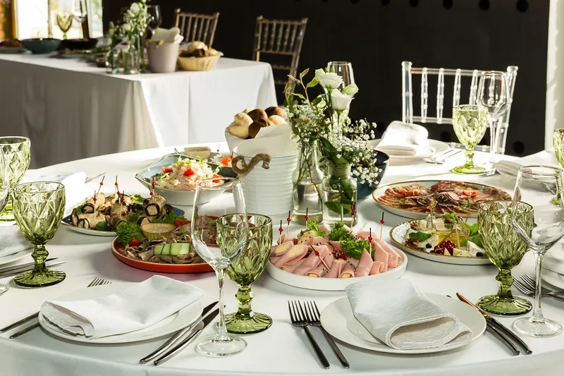 Фото со свадебного банкета в Лофт Порт